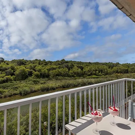 Daire Flat Just 280 M From The Beach *
