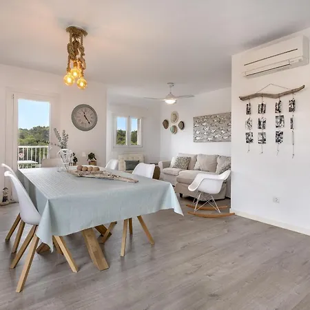 Daire Flat Just 280 M From The Beach *